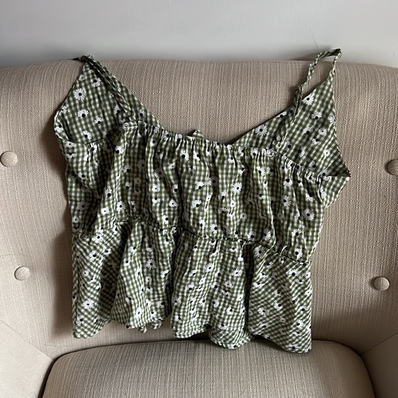 Cute Green Gingham Daisy Tie Up Floral Top MEDIUM - Picture 3 of 4